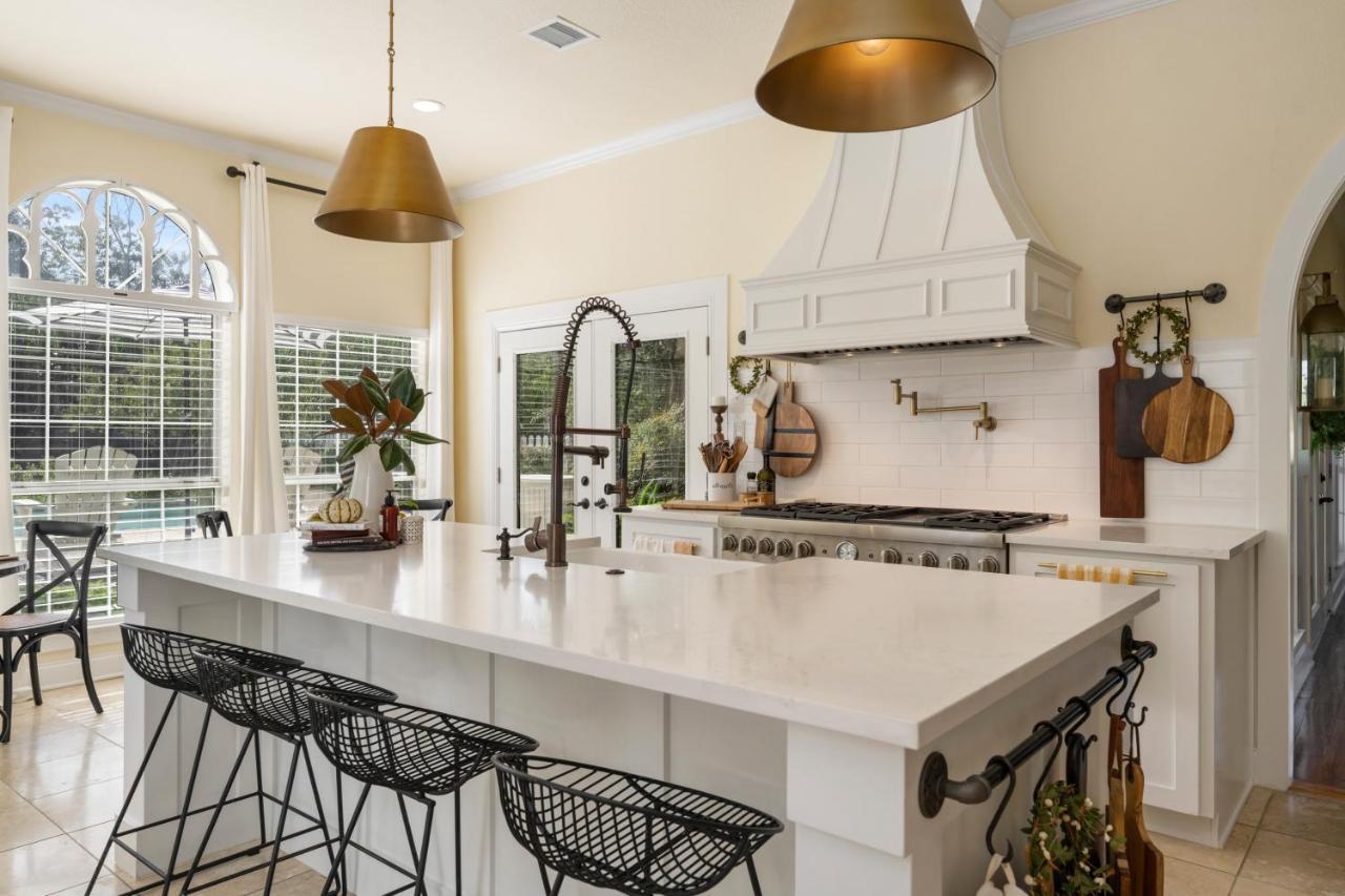 The Plantation House Boutique Inn Pflugerville Extérieur photo