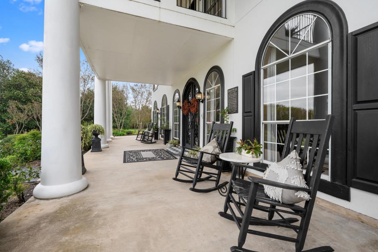 The Plantation House Boutique Inn Pflugerville Extérieur photo