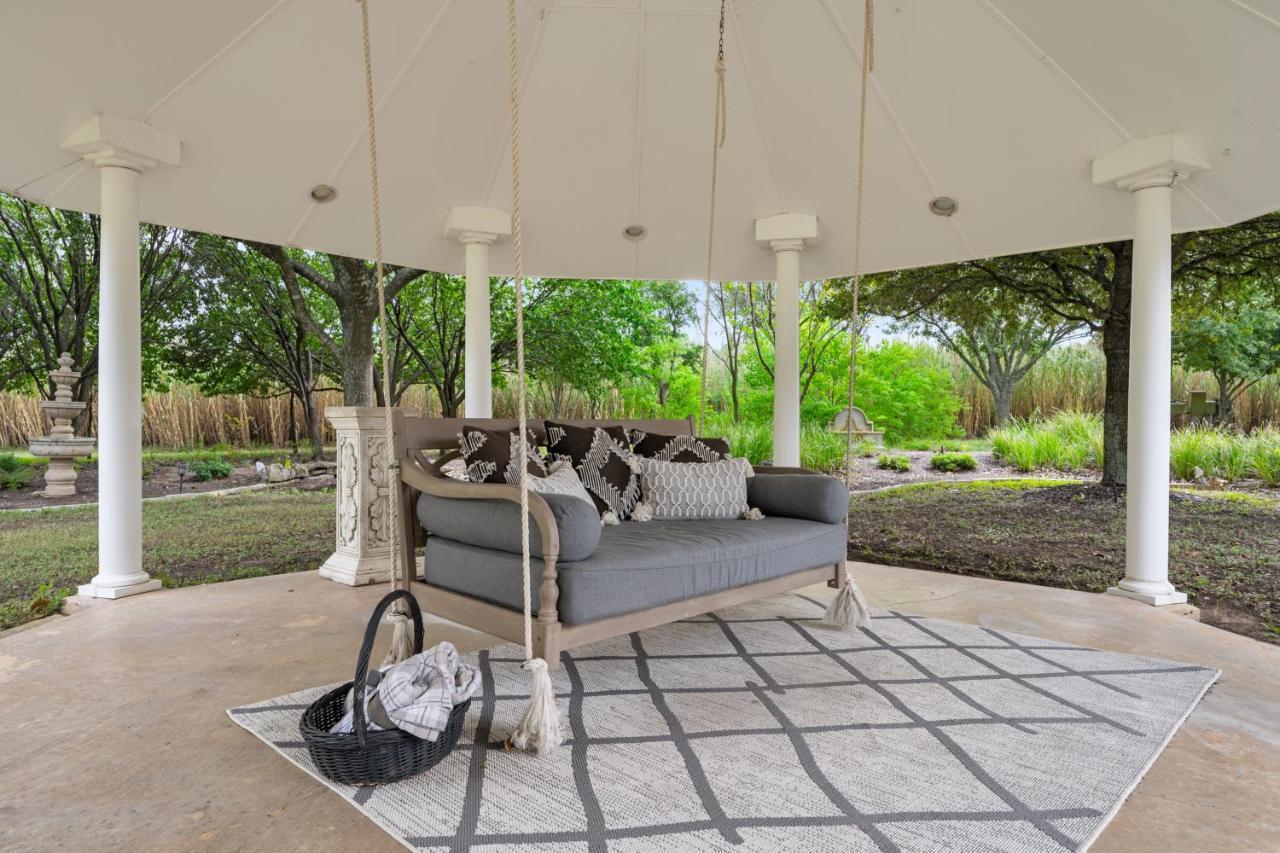 The Plantation House Boutique Inn Pflugerville Extérieur photo