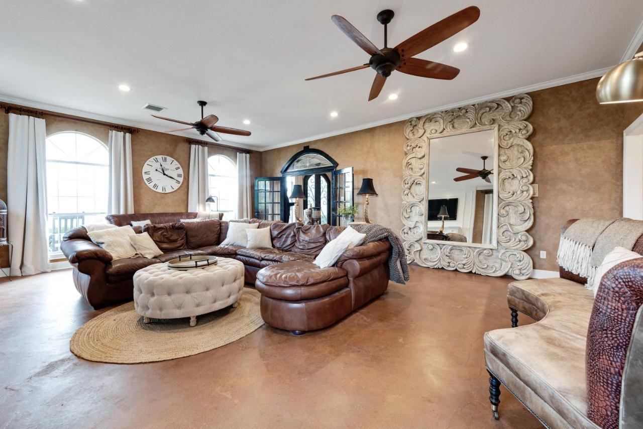 The Plantation House Boutique Inn Pflugerville Extérieur photo