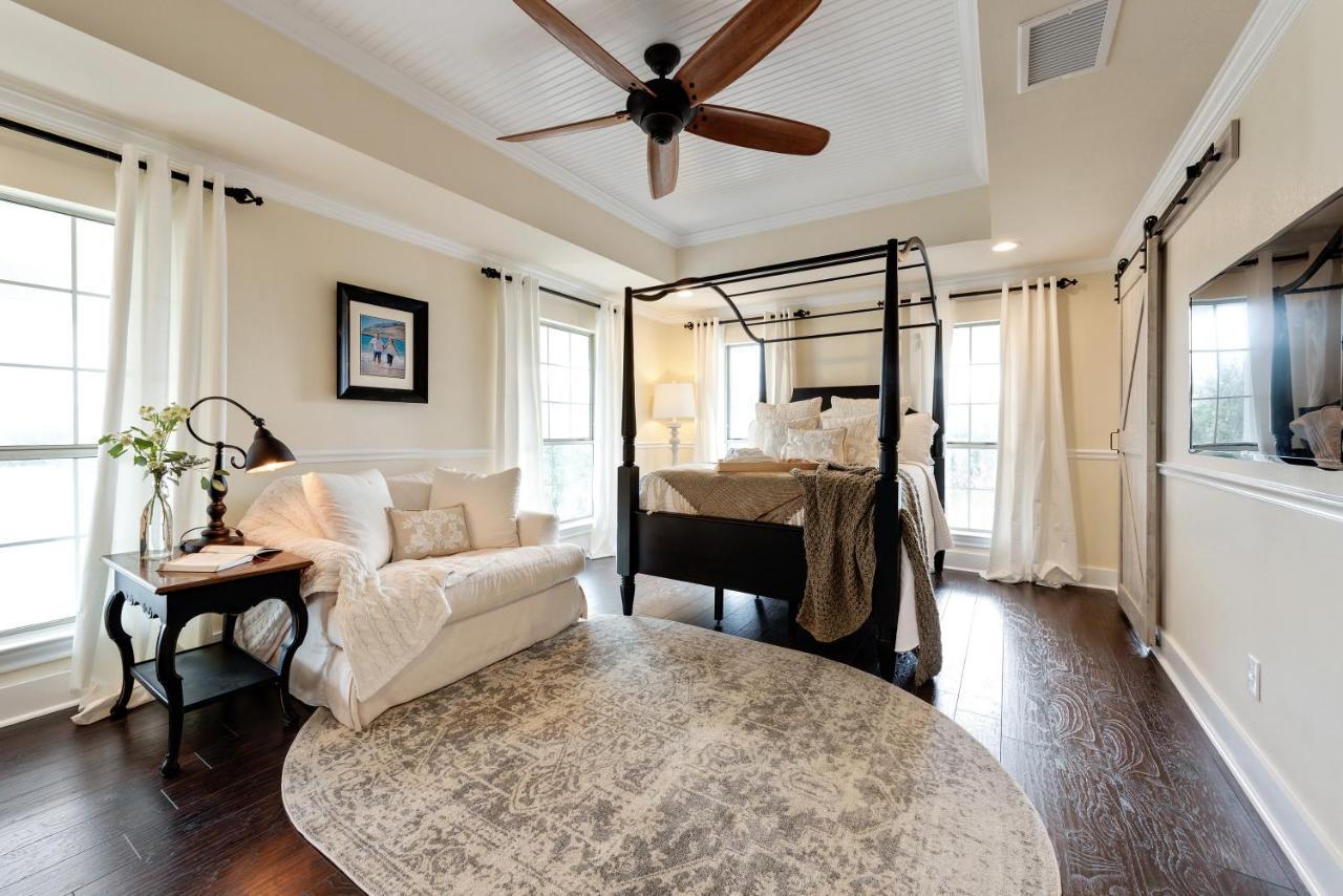 The Plantation House Boutique Inn Pflugerville Extérieur photo