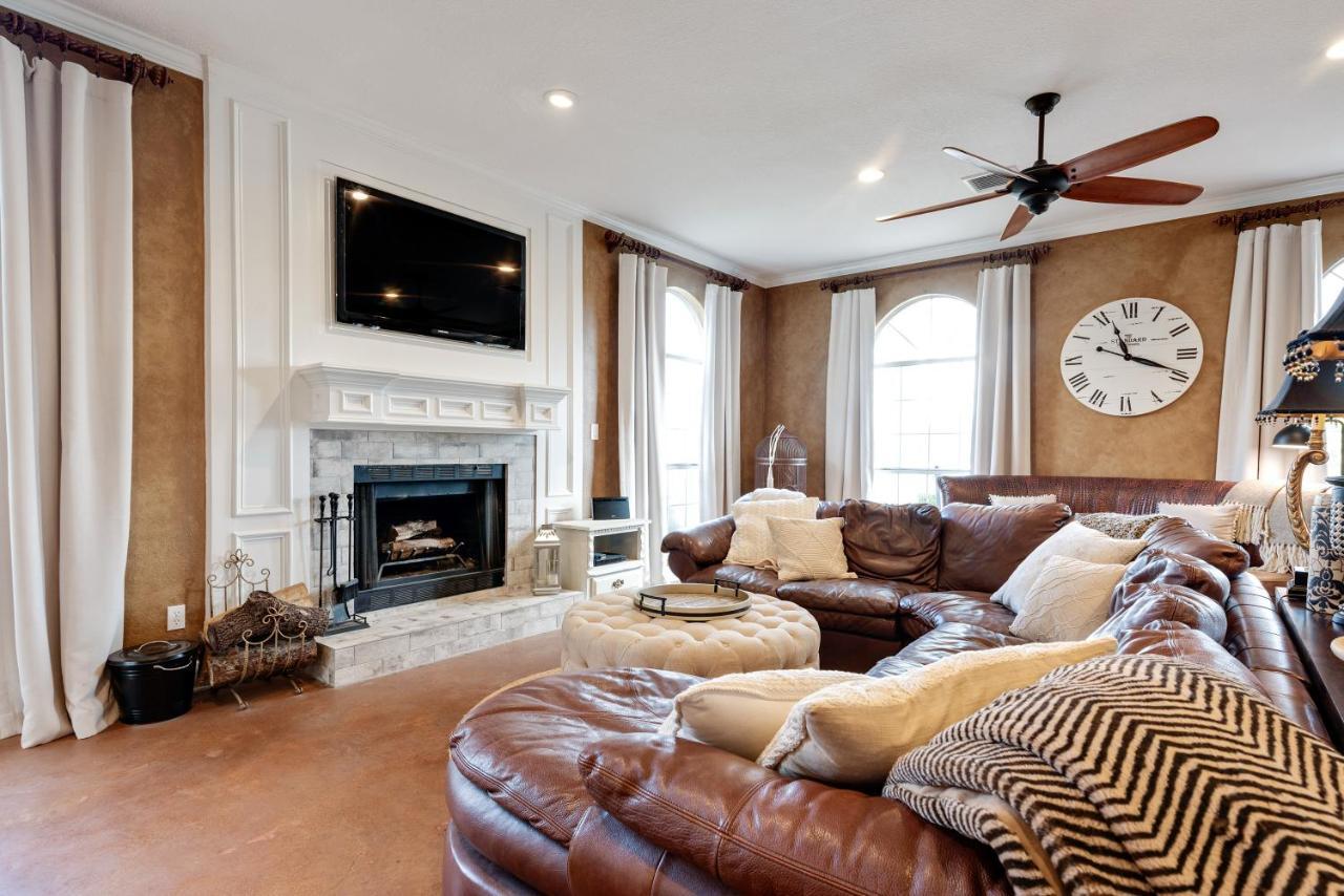 The Plantation House Boutique Inn Pflugerville Extérieur photo