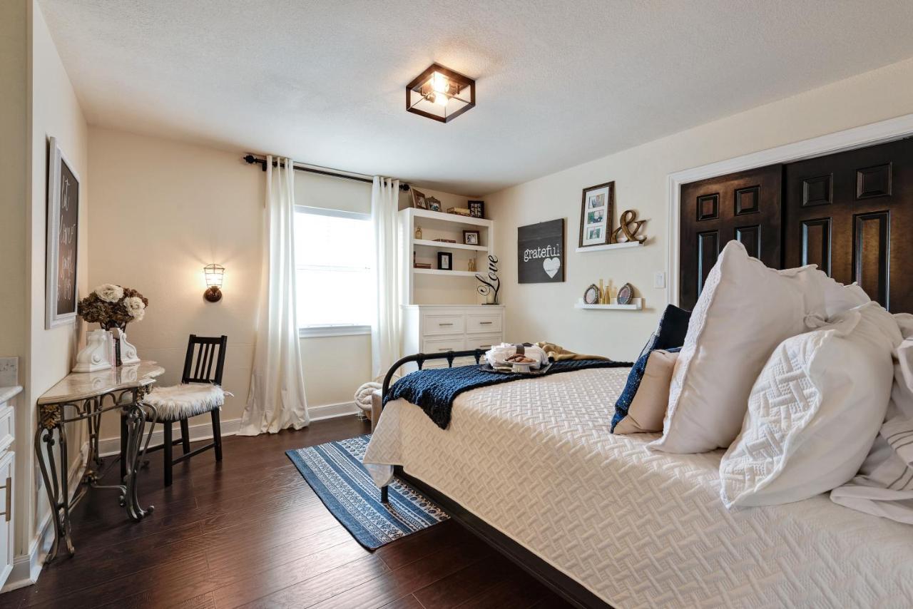 The Plantation House Boutique Inn Pflugerville Extérieur photo